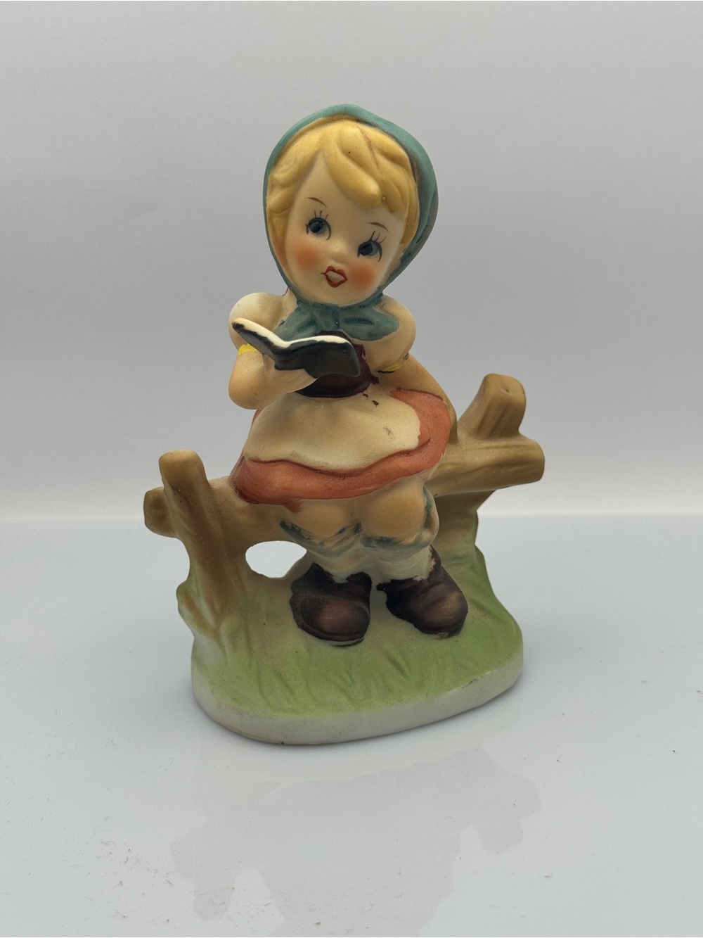 Vintage Mid-Century Ceramic Reading Girl Figurine